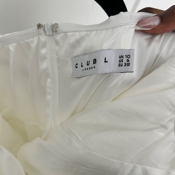 Club L London Elene White Pleated Split Fishtail Maxi Dress - Picture 4 of 6